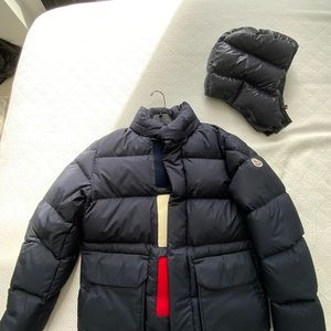 NEW MONCLER JACKET SIZE 1